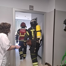 Simulacro de incendio en el Hospital Universitario Poniente